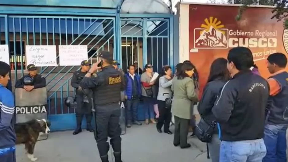 Trabajadores del Ministerio Público acatan huelga. Foto: América Noticias