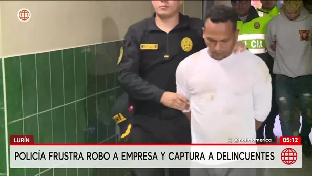 Delincuente llora ante la Policía tras intento de robo en Lurín. Foto: América Noticias Delincuente llora ante la Policía tras intento de robo en Lurín. Foto: América Noticias