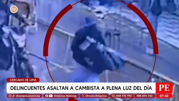Delincuentes asaltan a cambista a plena luz del día en el Cercado de Lima. Foto: América Noticias