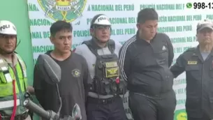 Los dos delincuentes lograron ser capturados tras intentar asaltar agencia / Fuente: América Noticias