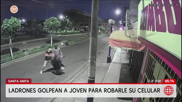 Delincuentes golpean a joven en asalto en Santa Anita. Foto: América Noticias Delincuentes golpean a joven en asalto en Santa Anita. Foto: América Noticias