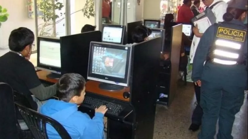 Delincuentes roban cabina de internet y se llevan 17 500 soles