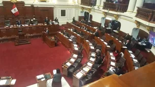 Ausencia de congresistas en interpelación a ministra de Educación. Foto: @Jimmychinchay 