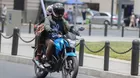 Desde el 21 de enero multarán a motos con dos personas a bordo