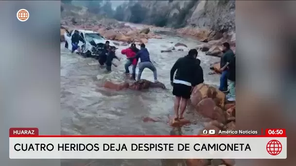 Despiste de camioneta en río Santa deja cuatro heridos en Áncash. Foto: América Noticias Despiste de camioneta en río Santa deja cuatro heridos en Áncash. Foto: América Noticias