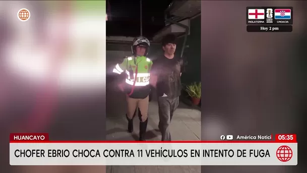 Detienen a chofer ebrio que chocó 11 vehículos en Huancayo. Foto: América Noticias Detienen a chofer ebrio que chocó 11 vehículos en Huancayo. Foto: América Noticias