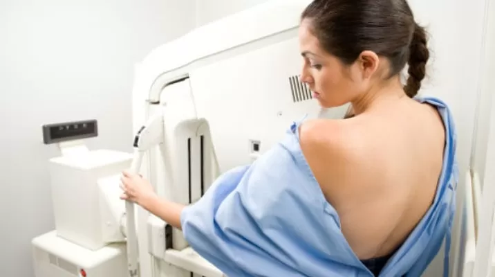 Entre 30 a 40 minutos se emplean para el exámen de prevención. Foto: bienestar Entre 30 a 40 minutos se emplean para el exámen de prevención. Foto: bienestar