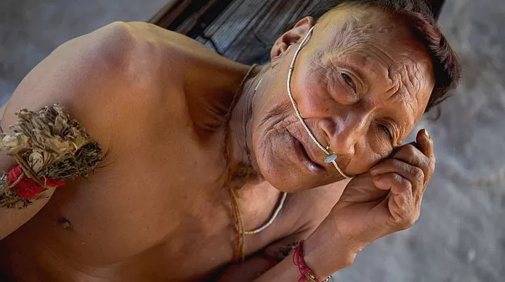 Los habitantes de la etnia Nahua sufren críticos niveles de mercurio en la sangre / Foto: The Guardian Los habitantes de la etnia Nahua sufren críticos niveles de mercurio en la sangre / Foto: The Guardian