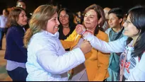 Dina Boluarte con peruanos evacuados de Israel - Foto: Presidencia - Video: América Noticias