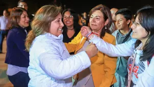 Dina Boluarte con peruanos evacuados de Israel - Foto: Presidencia - Video: América Noticias