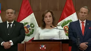 Dina Boluarte rindió homenaje a Mario Vargas Llosa tras su fallecimiento, destacando su legado literario. / Video: Canal N