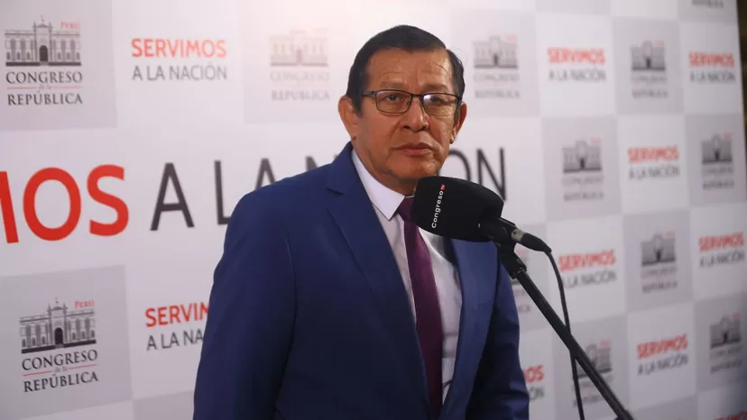 Congresista Eduardo Salhuana y sus vínculos con la minería ilegal