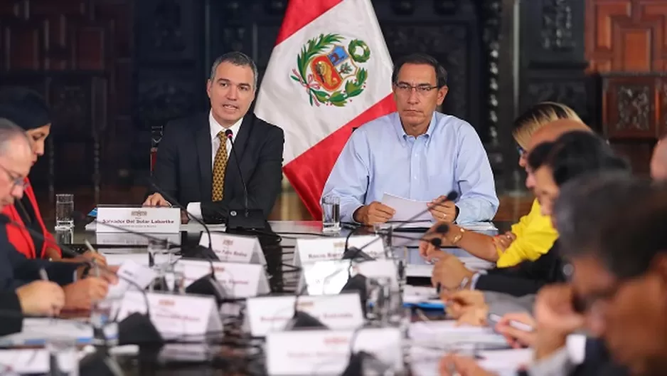 Salvador del Solar y el presidente Martín Vizcarra. Foto: Presidencia Perú