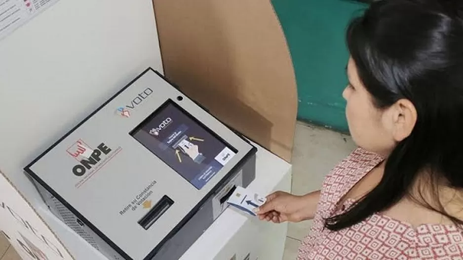 Ciudadanos podrán usar el voto electrónico en algunos distritos de Lima. Foto: El Comercio