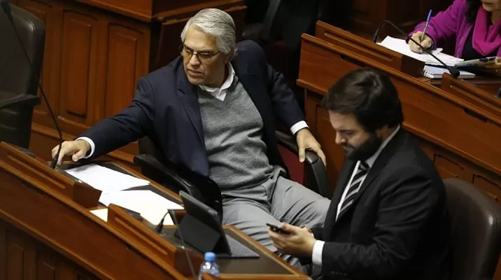 Gino Costa y Alberto de Belaunde serán candidatos por el Partido Morado. Foto: El Comercio Gino Costa y Alberto de Belaunde serán candidatos por el Partido Morado. Foto: El Comercio