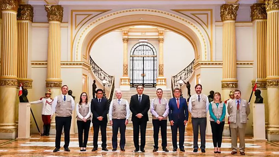 A dicha reunión acudieron Zeballos y Meza-Cuadra. Foto: Presidencia Perú