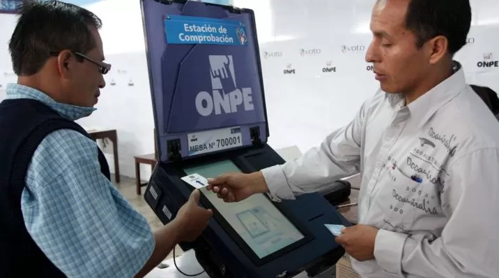 Las multas por no votar van desde los 19 hasta los 192 soles / Foto: Andina Las multas por no votar van desde los 19 hasta los 192 soles / Foto: Andina