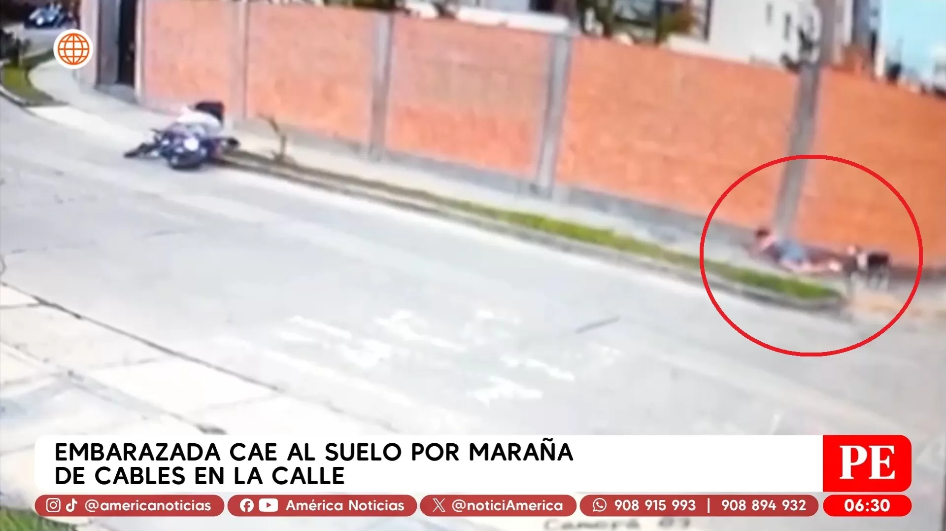 Embarazada cae al suelo por maraña de cables en calle de Surco. Foto: América Noticias Embarazada cae al suelo por maraña de cables en calle de Surco. Foto: América Noticias