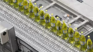 Además estableció la compra de todos los títulos de inversión de la firma, así como el aumento de capital por 535 millones de dólares.  Foto: Gestión