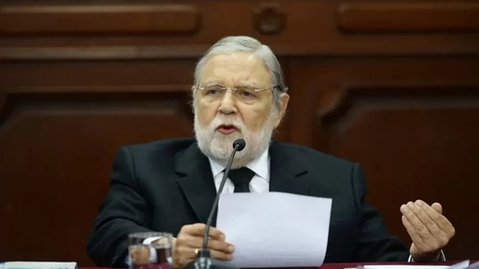 Ernesto Blume se refirió al cierre del Congreso. Foto: El Comercio