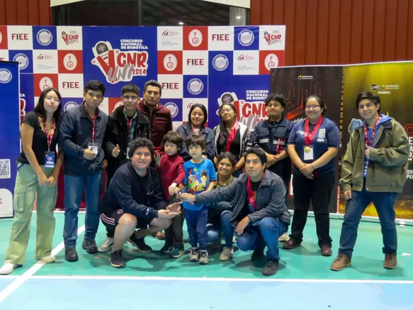 Estudiantes logran segundo puesto en el Concurso Nacional de Robótica. Foto: Andina