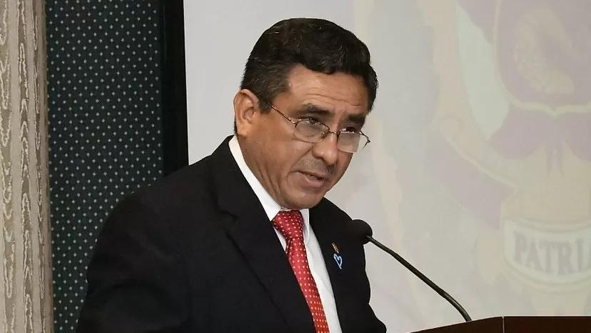 Exministro Huerta reveló las órdenes que le dio Castillo tras el golpe de Estado