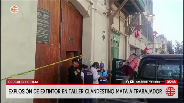 Explosión de extintor deja un muerto en el Cercado de Lima. Foto: América Noticias Explosión de extintor deja un muerto en el Cercado de Lima. Foto: América Noticias