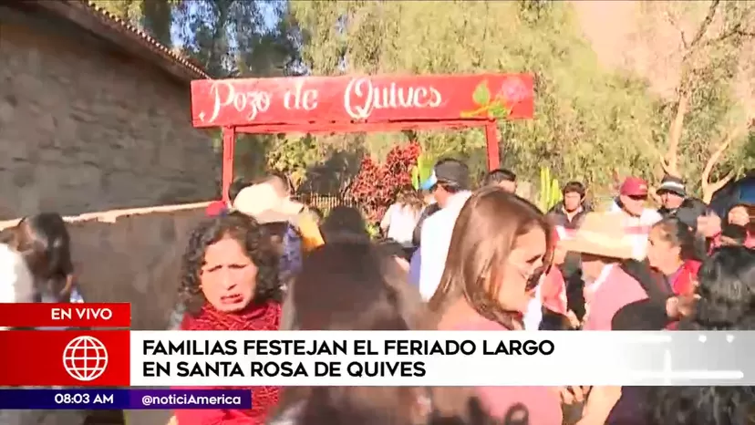 Familias disfrutan el feriado visitando Santa Rosa de Quives