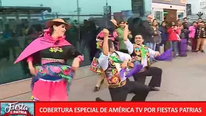 Danzas t&iacute;picas en el aeropuerto.