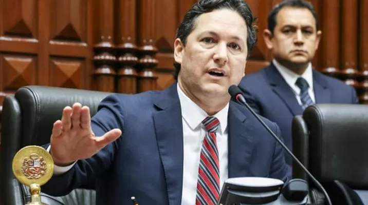 Salaverry hace días calificó de "nefasta" esta ley. Foto: Congreso Salaverry hace días calificó de "nefasta" esta ley. Foto: Congreso