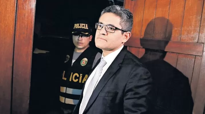 Fiscal José Domingo Pérez fue agredido por simpatizantes de Keiko Fujimori. Foto: El Comercio Fiscal José Domingo Pérez fue agredido por simpatizantes de Keiko Fujimori. Foto: El Comercio