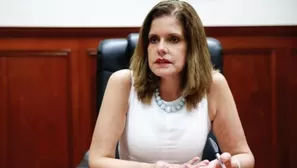 Mercedes Aráoz fue interrogada luego que reconociera haberse reunido con el abogado Vicente Silva Checa. Foto: Perú 21 /video: A