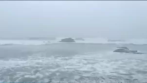 Fuerte oleaje provoca cierre de 90 puertos y caletas en el litoral peruano. / Video: Canal N