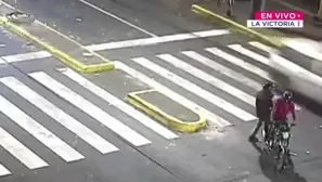 Sujetos dispararon contra una tienda en el Emporio de Gamarra durante la madrugada. No se reportaron heridos, solo daños materiales. / Video: Canal N