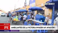 Ambulantes invaden la avenida Aviación.