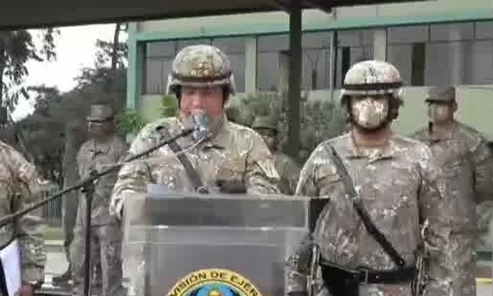 César Briceño es el nuevo comandante general del Ejército