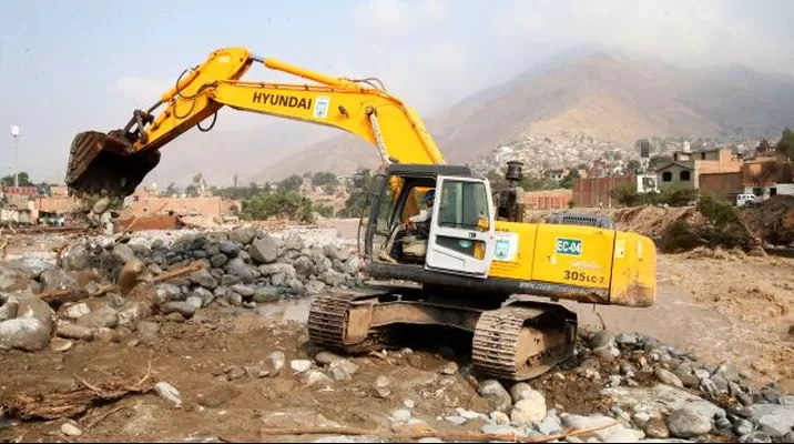 El monto fue destinado para diversas obras de reconstrucción. Foto referencial: Andina El monto fue destinado para diversas obras de reconstrucción. Foto referencial: Andina