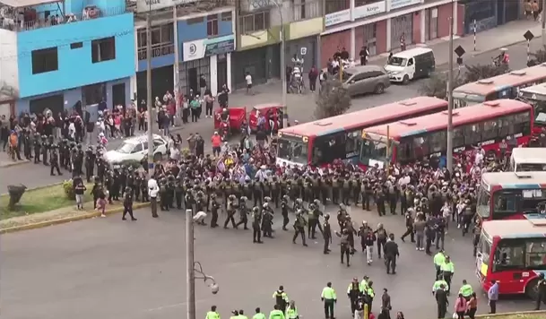 Gremios de transporte suspenden el paro anunciado para el 25 de agosto. Foto: América Noticias