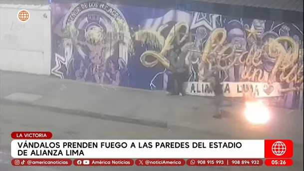 Vándalos atacan estadio de Alianza Lima y queman objetos en La Victoria. Foto: América Noticias