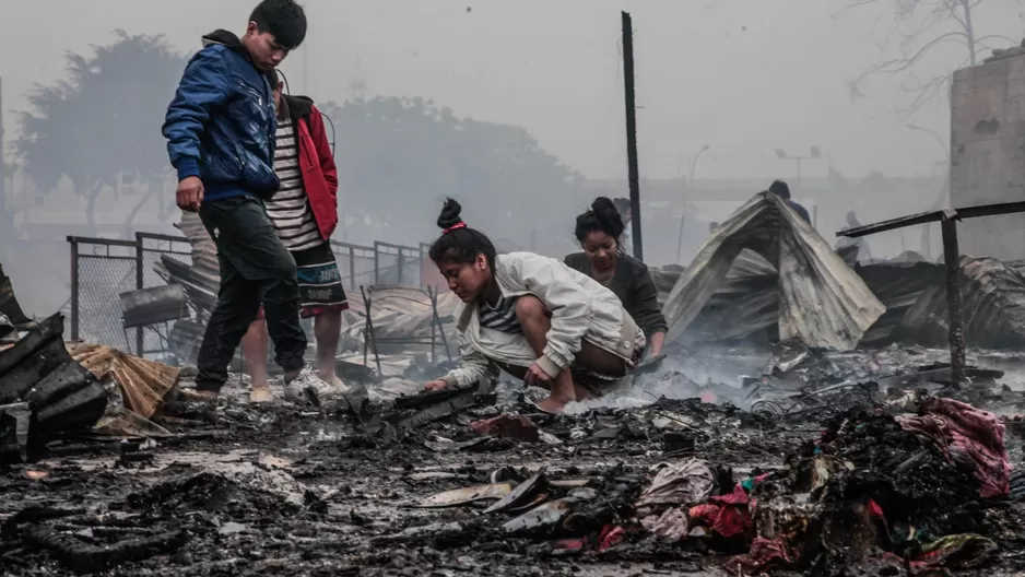 Afectados por incendio en Cantagallo. Foto: Andina