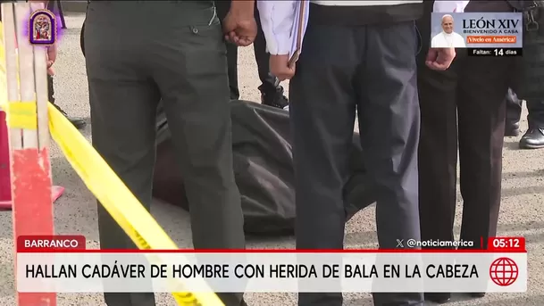 Hallan cadáver con disparo en la cabeza en playa de Barranco. Foto: América Noticias Hallan cadáver con disparo en la cabeza en playa de Barranco. Foto: América Noticias