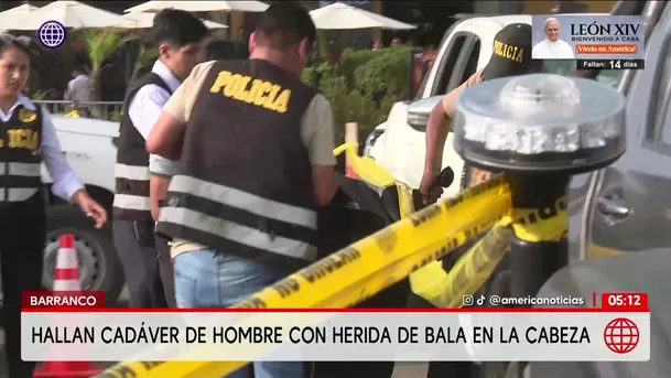 Hallan cadáver con disparo en la cabeza en playa de Barranco. Foto: América Noticias Hallan cadáver con disparo en la cabeza en playa de Barranco. Foto: América Noticias
