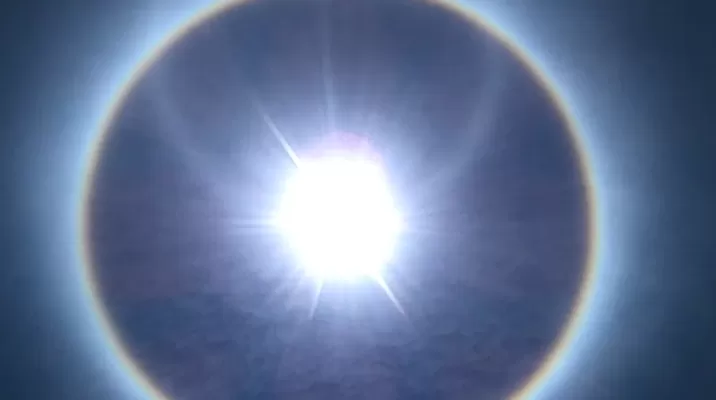 Especialistas recomiendan observar este fenómeno con lentes oscuros Especialistas recomiendan observar este fenómeno con lentes oscuros