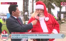 Hombre acudió disfrazado de Papá Noel a su local de votación - Noticias de elecciones 2021