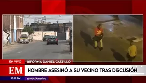 Pelea fue captada por cámara de videovigilancia.