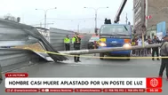 Hombre casi muere aplastado por poste de luz en La Victoria