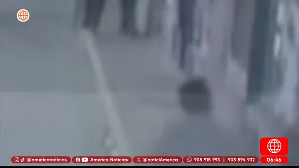 Huánuco: Hombre se salvó de morir al caer pared de su casa. Foto: América TV Huánuco: Hombre se salvó de morir al caer pared de su casa. Foto: América TV