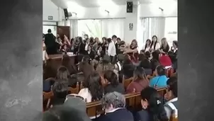 Strippers en homenaje por el Día de la Mujer / Fuente: América Noticias