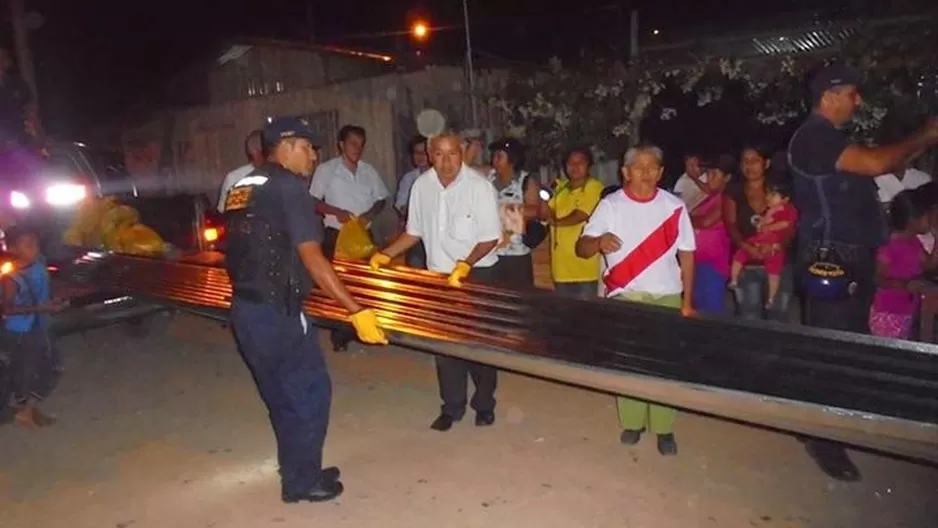 La población de dos sectores recibió la ayuda. Foto: PCM Perú