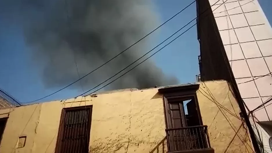 Tránsito vehicular y peatonal fue cerrado